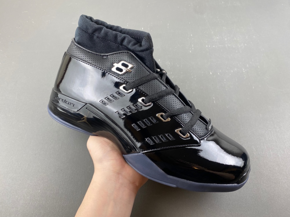 Air Jordan 17 IV7640-001