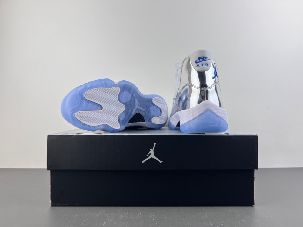 Air Jordan 11 CT8012-140